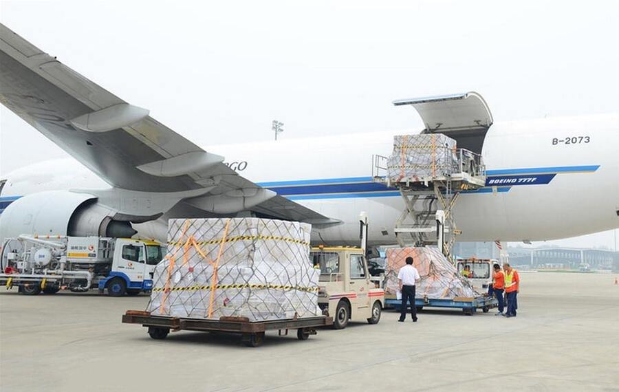 alt="Vận tải Bắc Trung Nam bằng đường sắt 'giá rẻ' chuyên nghiệp,kinh nghiệm lâu năm bởi "Vận tại Đại Tấn"