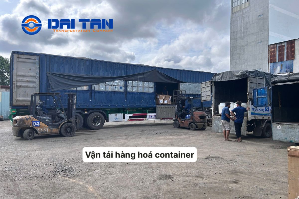 Vận tải hàng hóa container