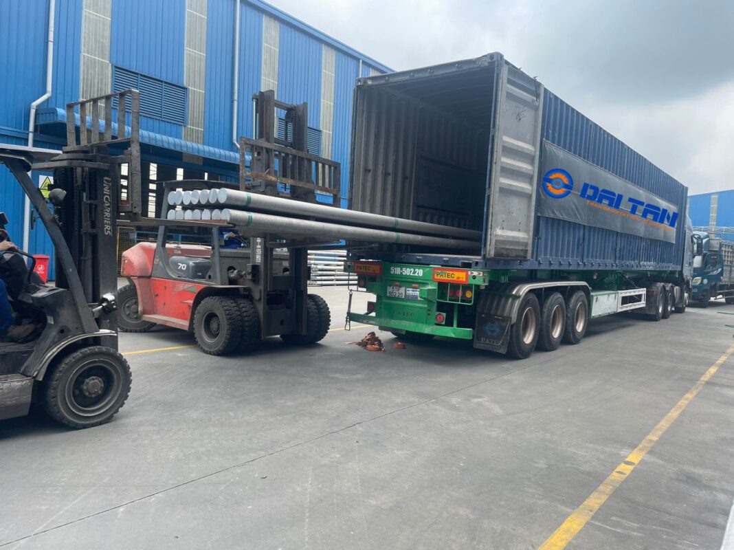 Vận chuyển hàng bằng Container nội địa