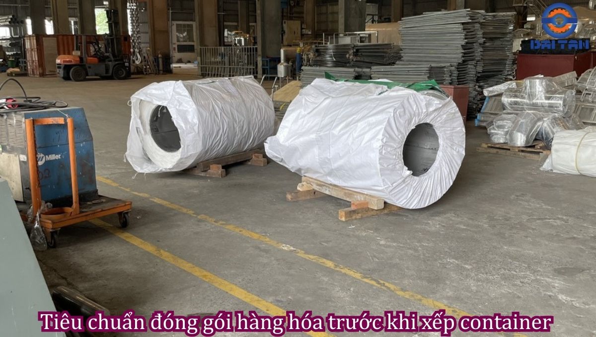 open top container chở hàng gì