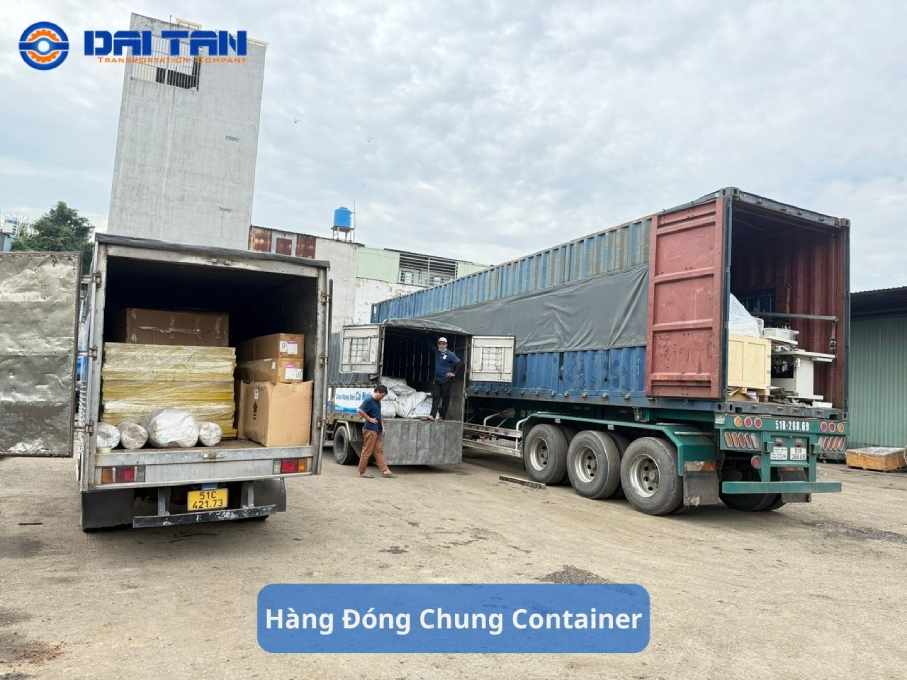 Hàng Đóng chung Container
