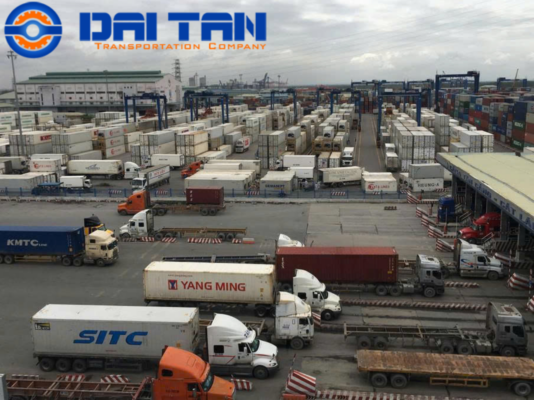 Giá trucking container từ cảng Cát Lái đến KCN Liên Chiểu