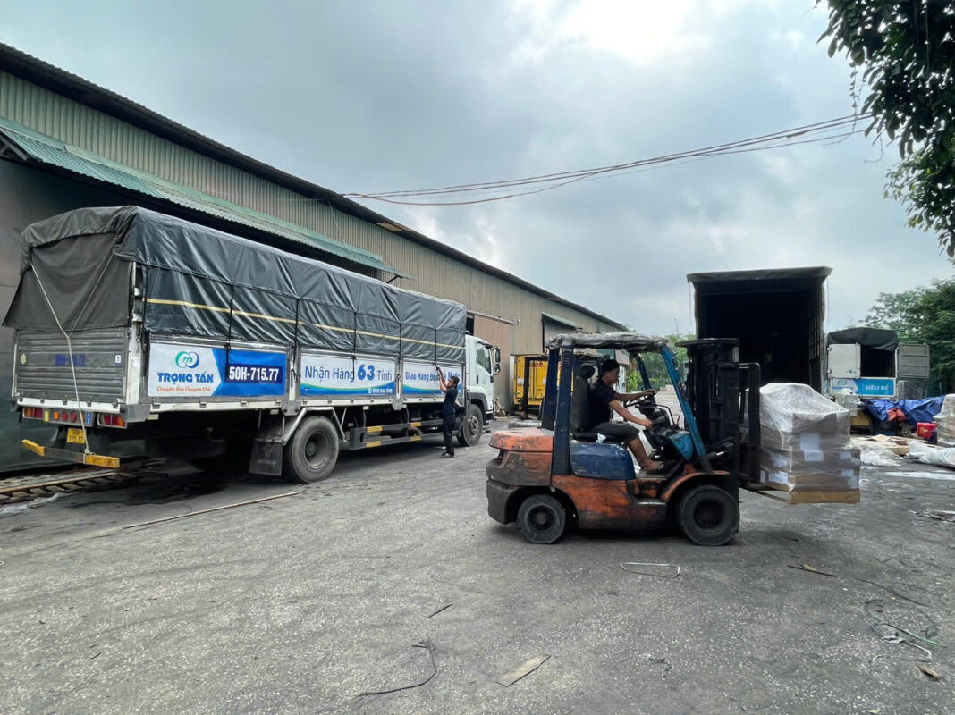 Giá vận chuyển container từ Hải Phòng đi Long An